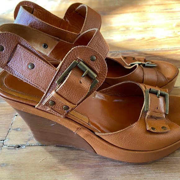 Via Spiga Italian Wedge Leather Sandal Heels - Picture 3 of 15